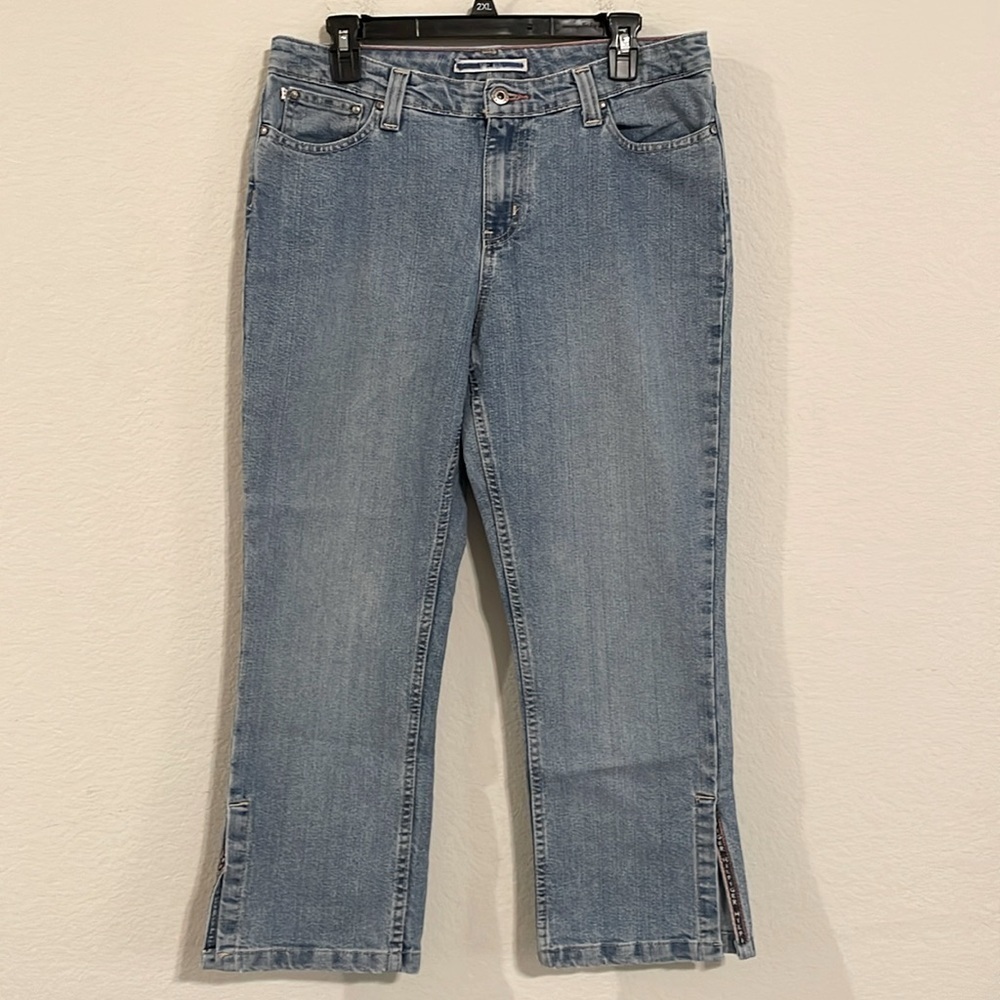 Tommy Hilfiger Womenβs Capri Jeans Size 10 Medium Wash Stretch Cotton Y2K 90s